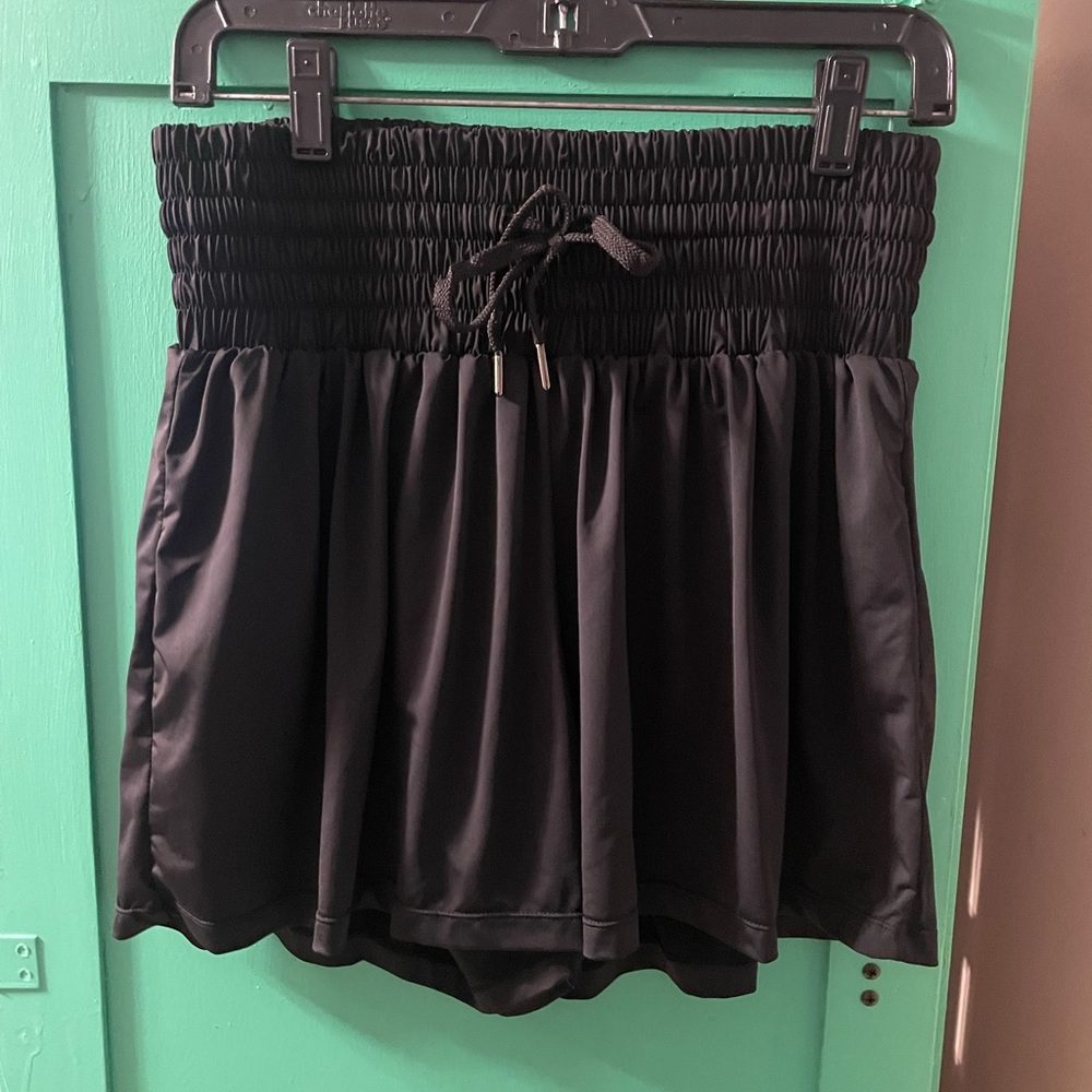 Black Smocked Waist Skirt